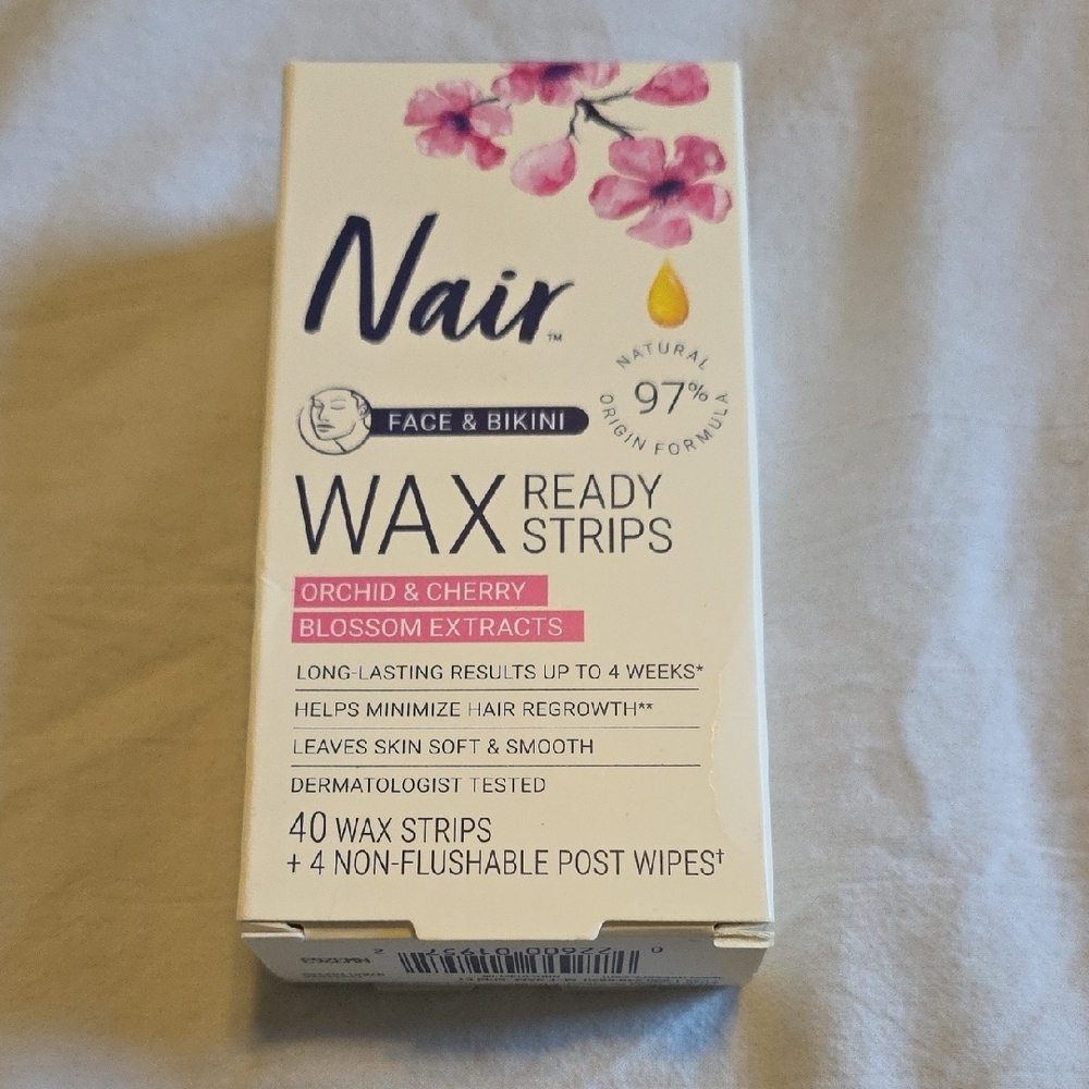 Nair Wax Ready Strips with Orchid & Cherry Blossom NIB